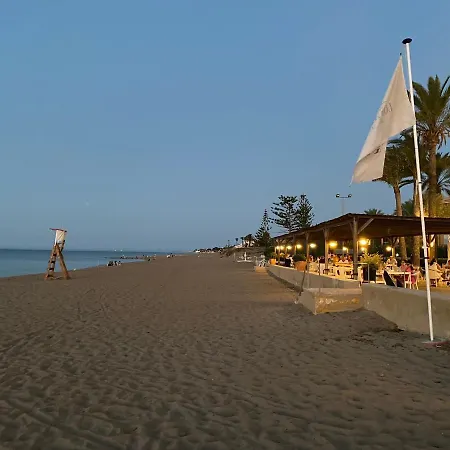 Daire 1ªlinea-50m De Playa-reformado-bbq Privada-vistas Al Mar-3 Terrazas Denia