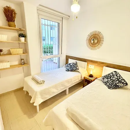 Apartment 1ªlinea-50m De Playa-210m2 Utiles-bbq Privada-vistas Al Mar-3 Terrazas